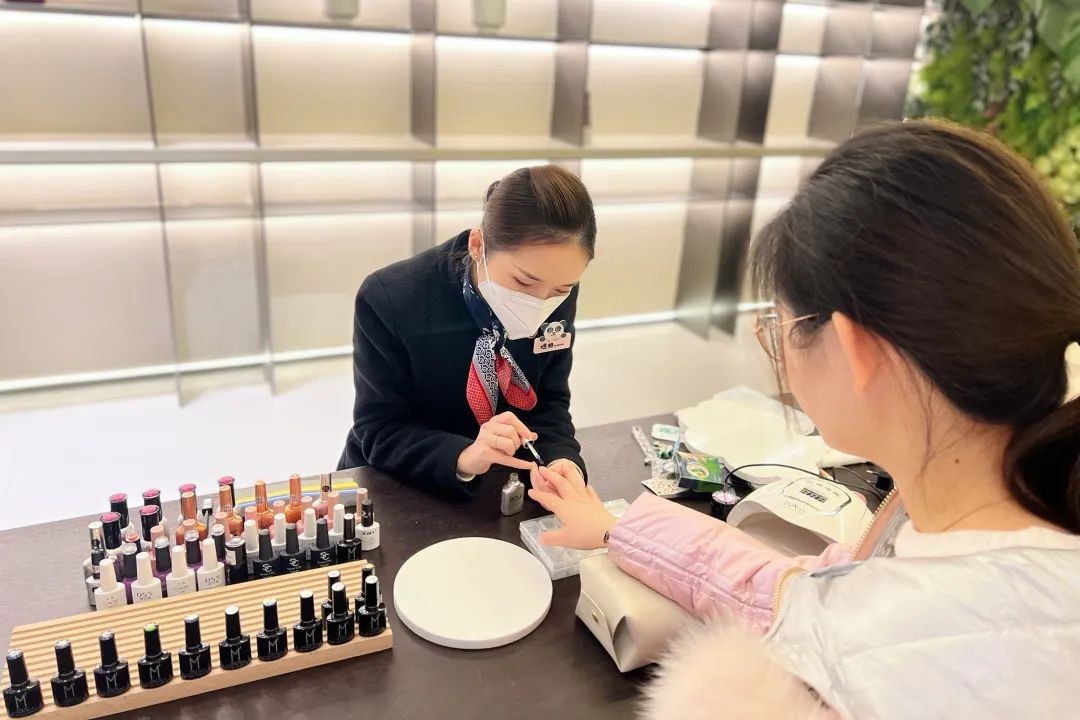 越秀服务,越秀服务创新