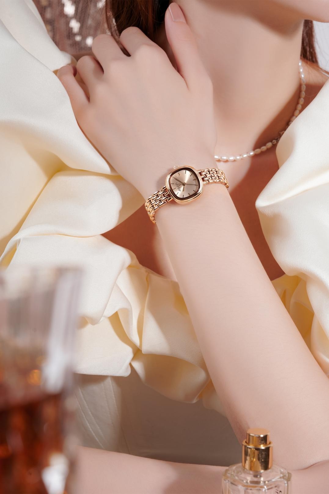 好看百搭小众小巧显白女生手表,韩系ins风手表学生党戴店铺