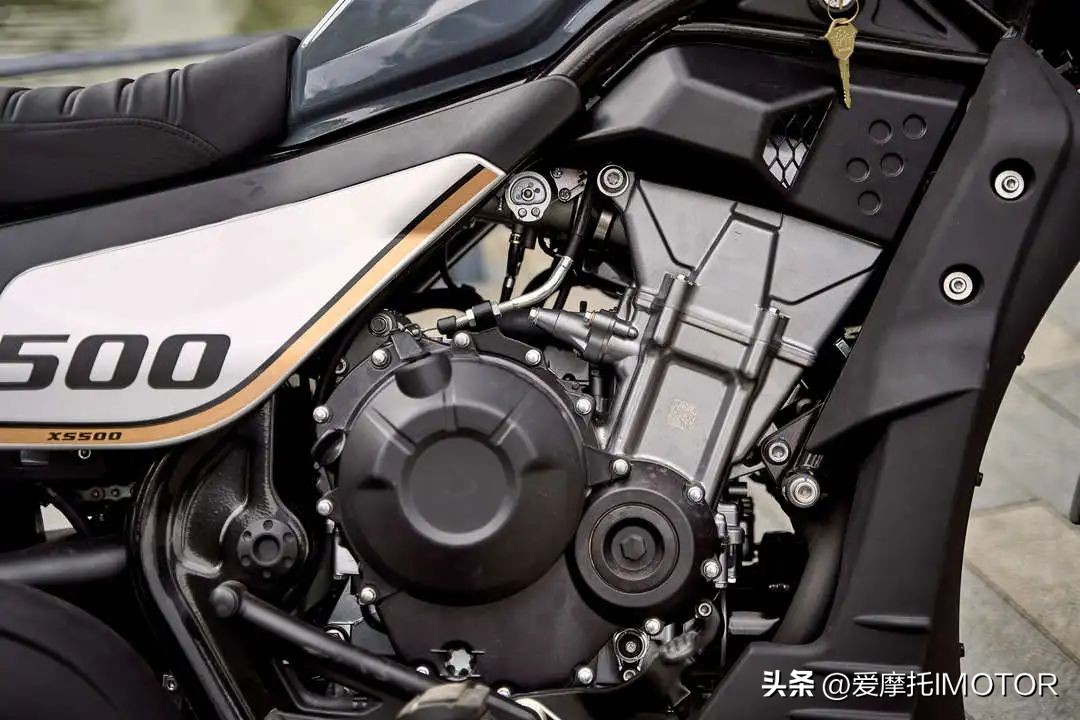 香帅苍云500max对比cm500,香帅苍云500max对比黑武士cm550