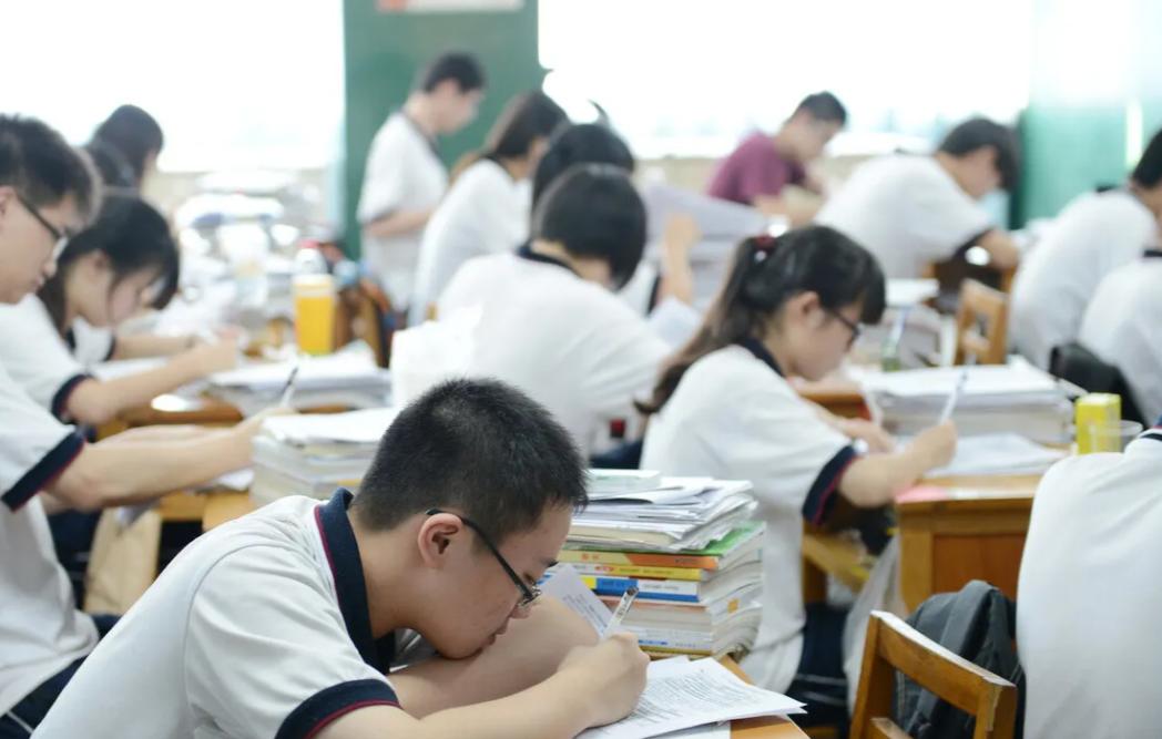 2023年中考700分以上有多少,2023中考分数线会不会高过去年