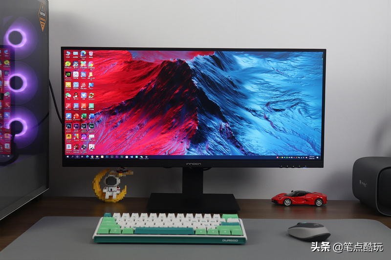 多台显示器分屏教程,电脑分屏教程一左一右使用体验