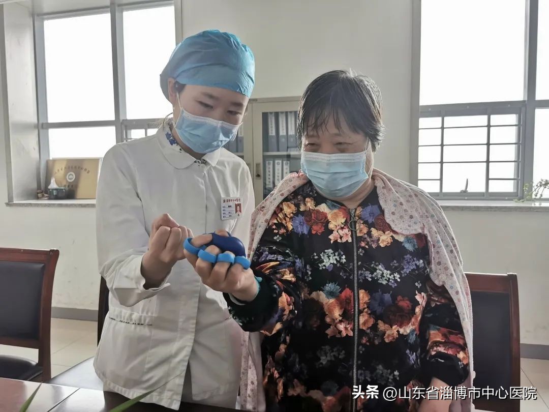 世界关节炎日义诊通知,痛风日义诊公告