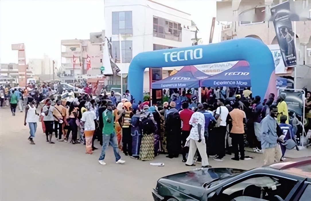 传音手机的称雄路：用好了户外广告，迅速打下非洲市场半壁江山