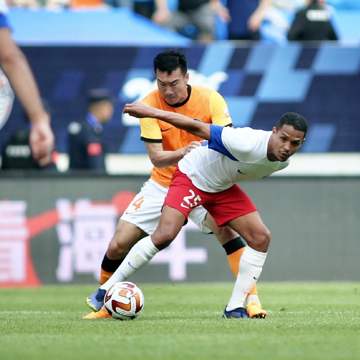 中超战况泰山4连胜,中超第八轮恒大对国安赛况