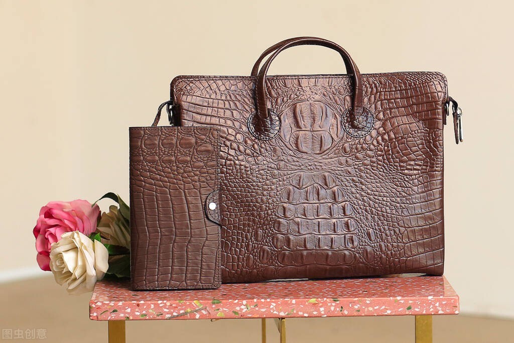 教你用一滴水辨别真皮和人造皮革,如何鉴别皮革和人造革