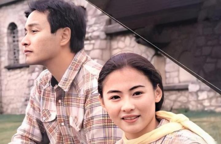 张国荣：被继母淋尿，原生家庭让他苦不堪言，46岁跳楼全身是伤