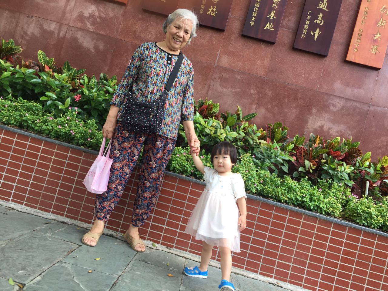 亲人突发脑梗死亡的遗憾,父母离别的伤痛