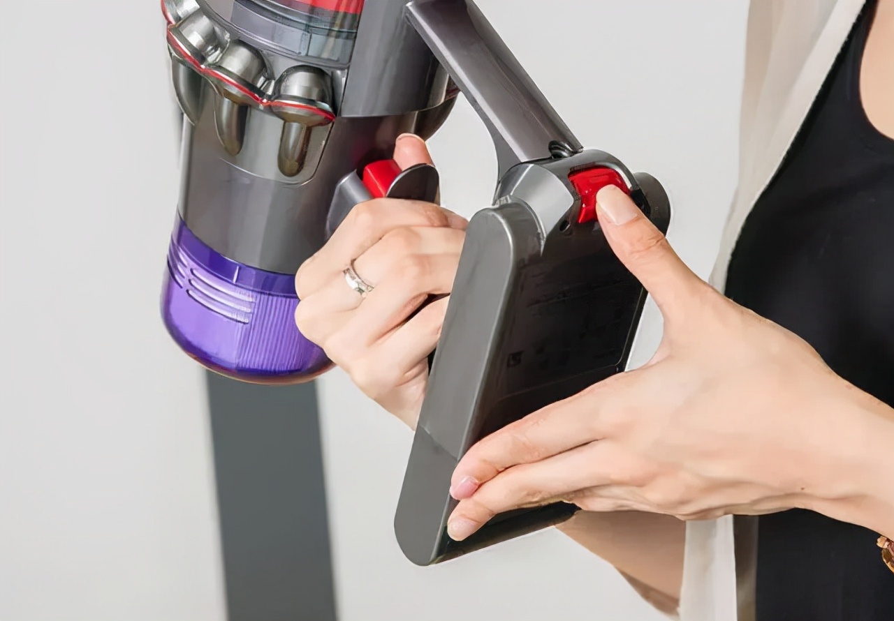 戴森吸尘器保养,戴森吸尘器数码马达保养