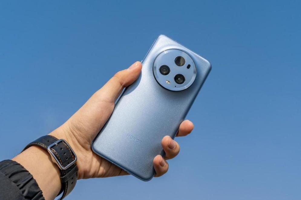 目前最值得入手的安卓旗舰手机,目前配置最高的安卓手机有哪些