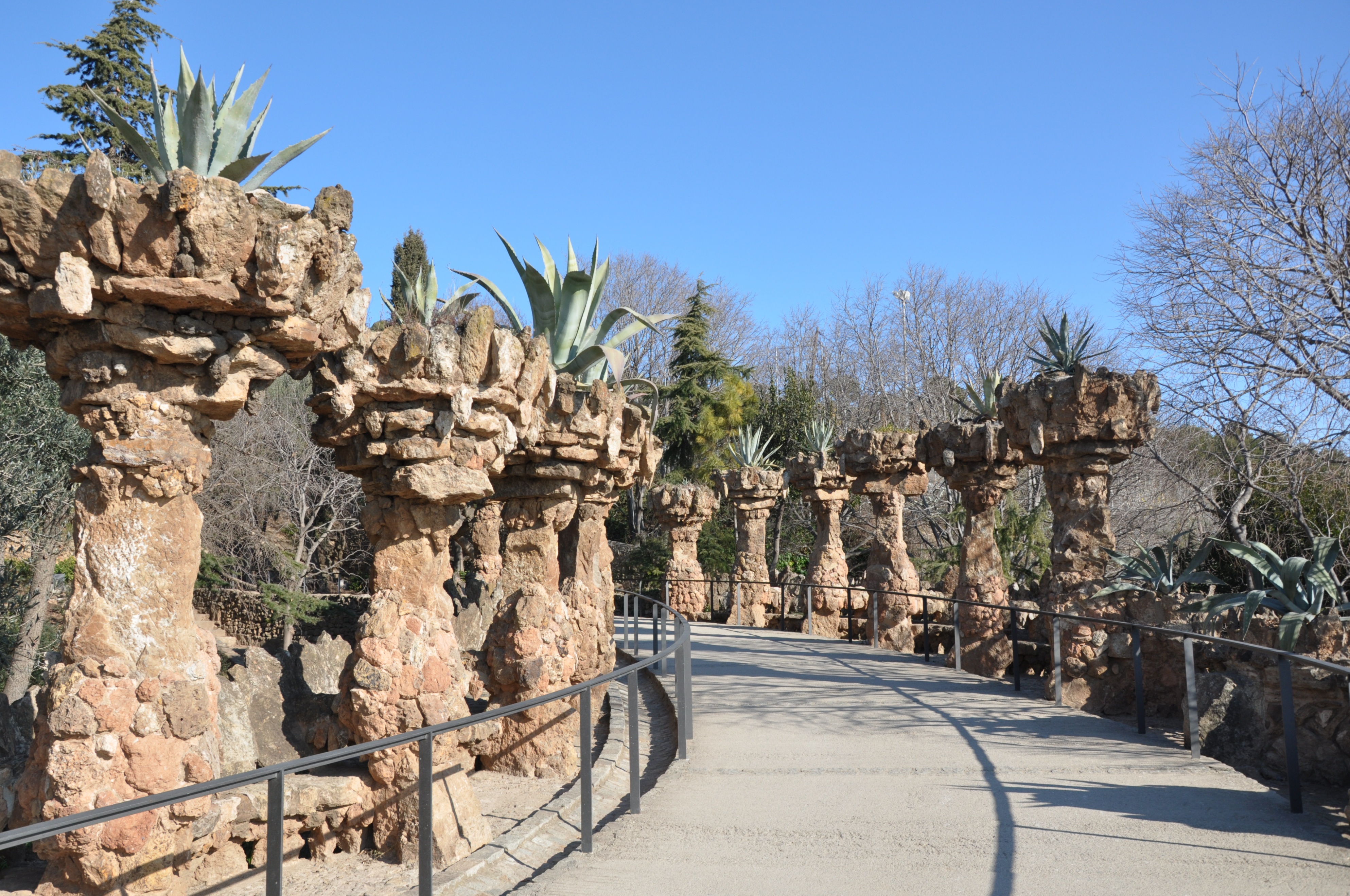 巴塞罗那圣家堂高迪,巴塞罗那高迪的作品