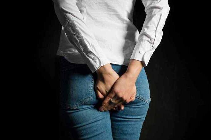 治疗痔疮手术后潮湿瘙痒用的药膏,混合痔术后止痒药膏