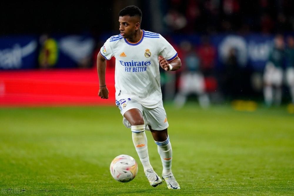 球星身价排行哈兰德,贝林哈兰德姆巴佩身价均1.8亿欧