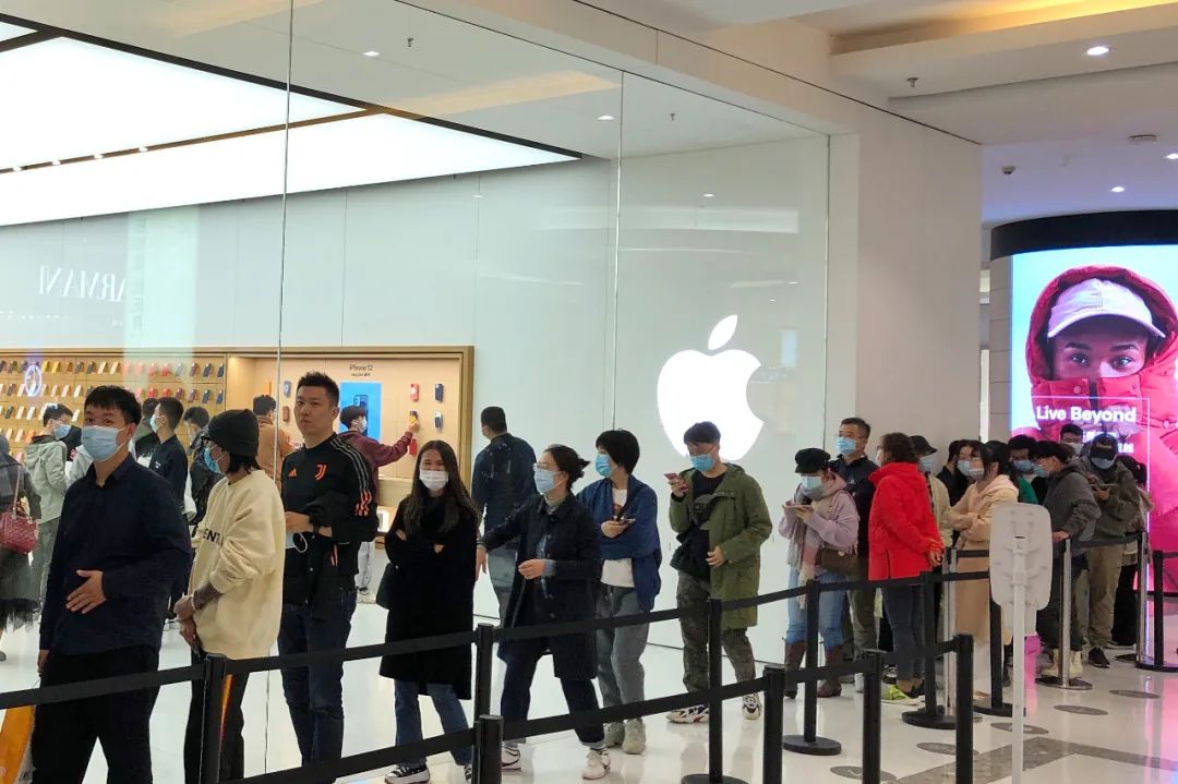 苹果暴跌最新信息,苹果暴跌最新信息是真的吗