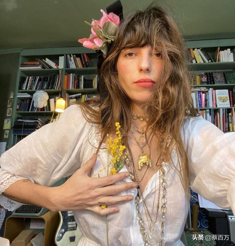 法国优雅女人着装秋装,法国女生穿衣秘籍