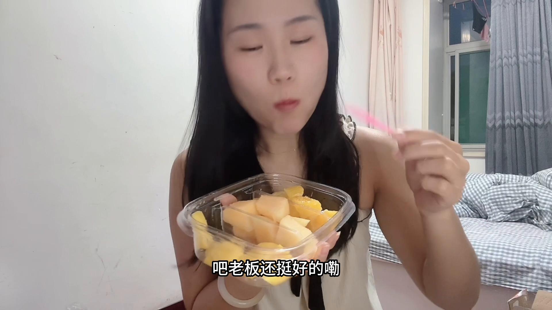 水果要少吃还是多吃,减肥吃什么水果最掉秤