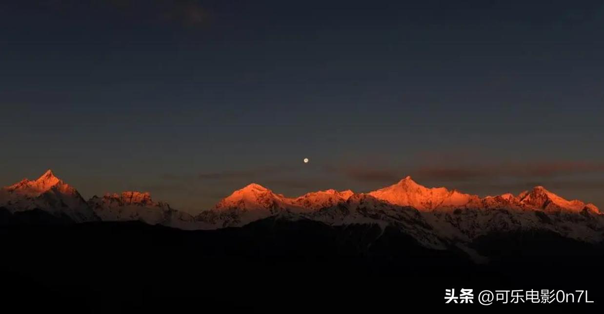 日月同辉奇观异象,日月同辉神秘自然奇观