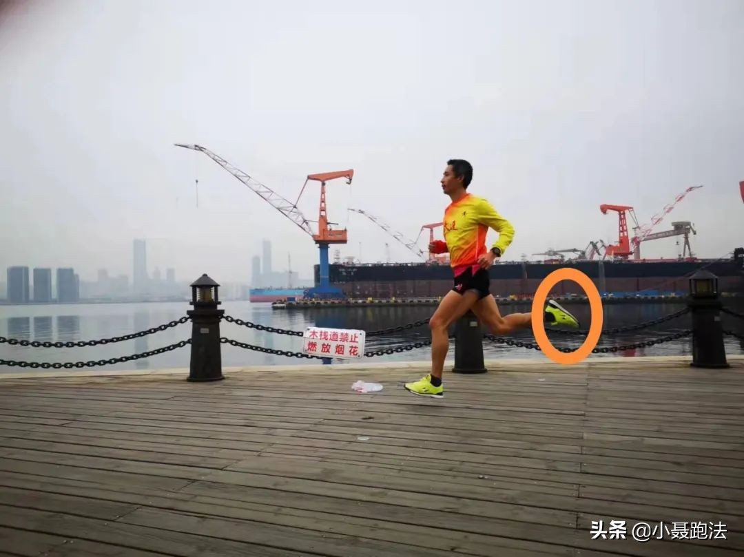 小聂原地训练,小聂跑步技巧视频教程