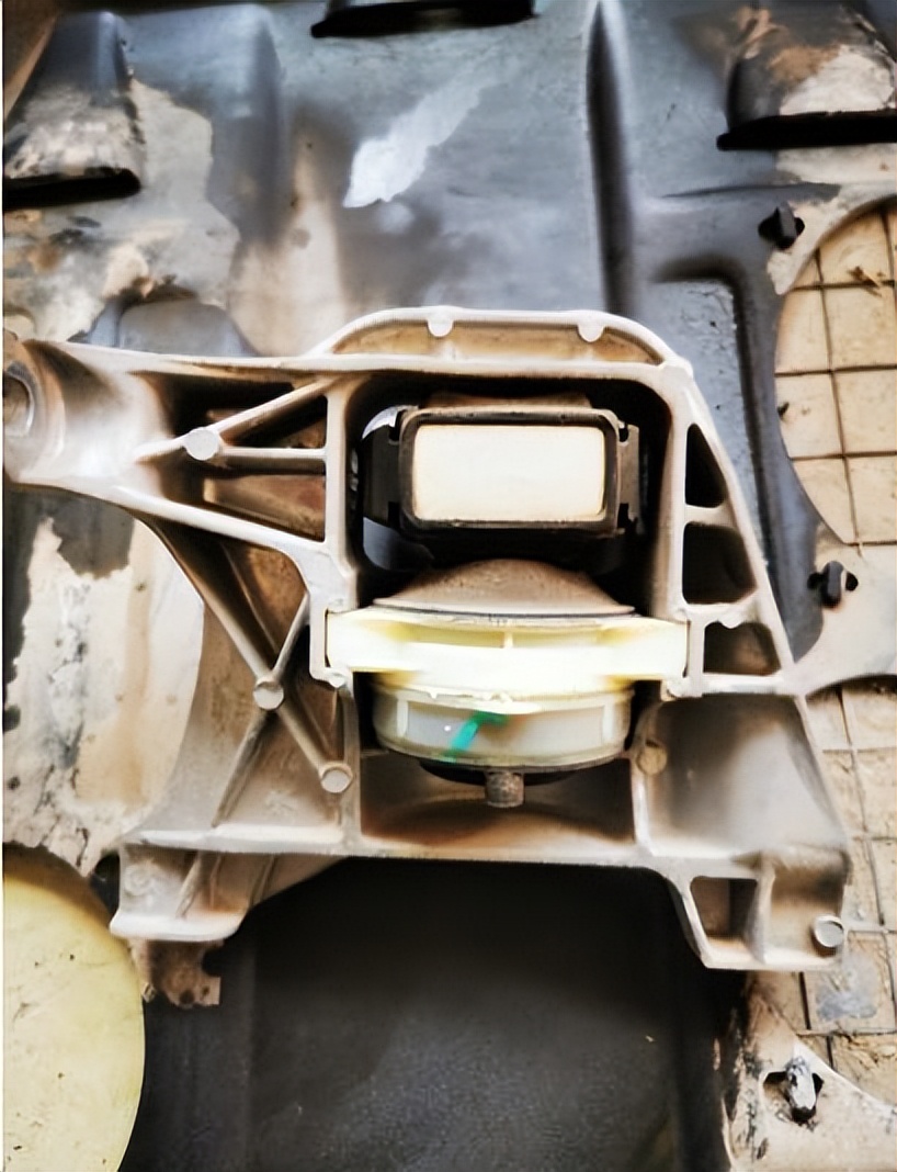 标致408ec8发动机维修手册,老款408烧机油怎么维修