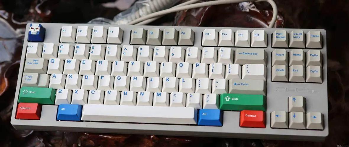 键盘上的按键都有什么用,键盘按键失灵有几个按键