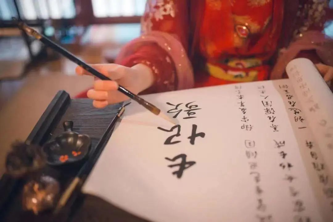 520小众且惊艳的古诗词,520古诗爱情诗句