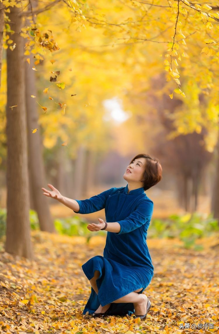手机如何拍中年妇女人像,中年女性人像图片大全