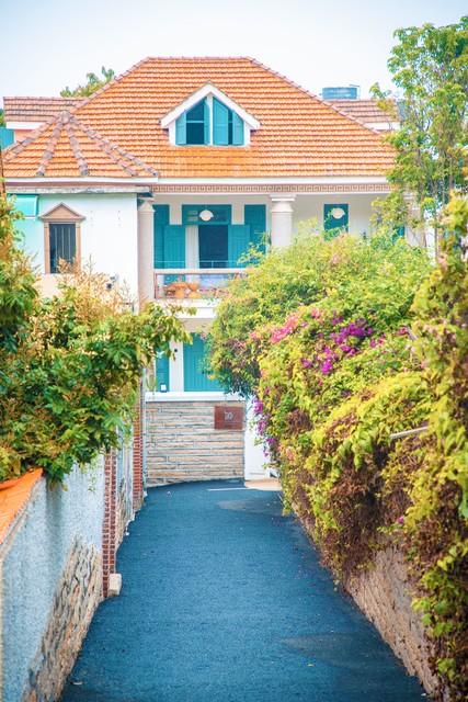 我，22年跳槽到台资工厂上班，年薪28万，不料不到1个月就走人了