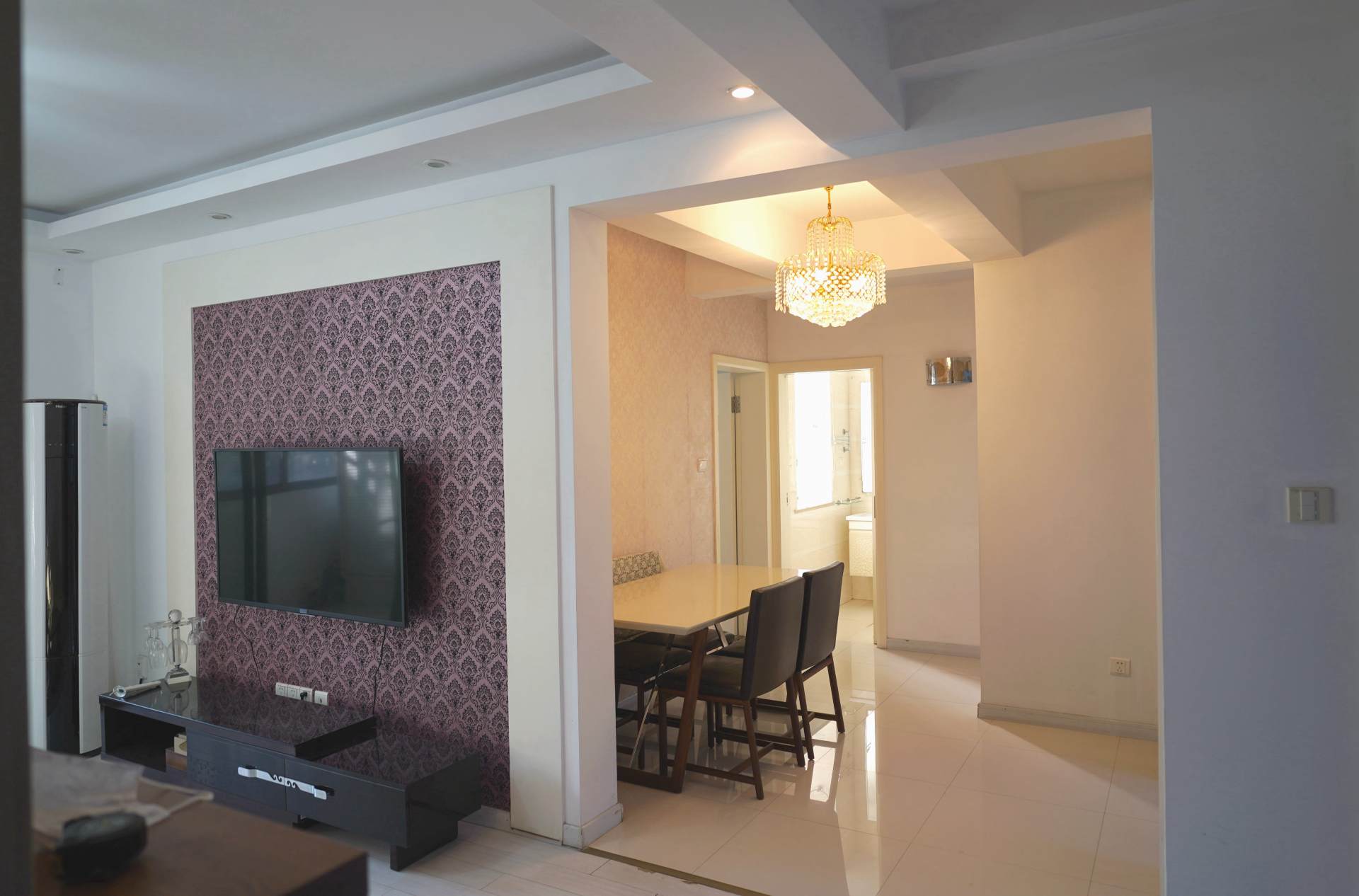 小户型也没有必要做全屋智能灯光,二手房客厅灯光改造