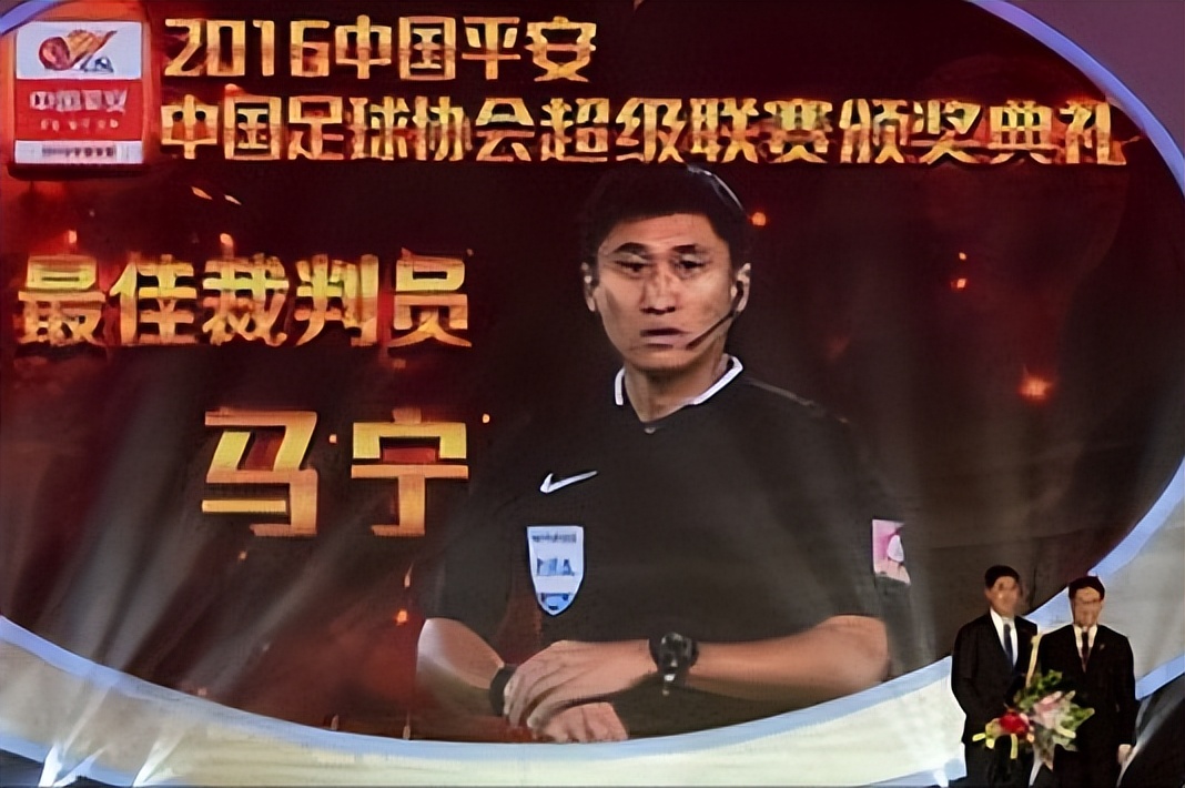 马宁连续掏牌,马宁霸气卡点