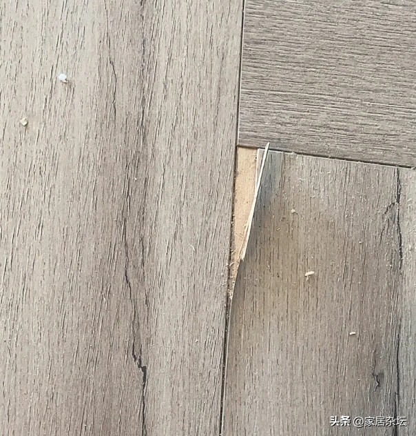 全屋木地板通铺后悔了,厨房间铺了木地板后悔了