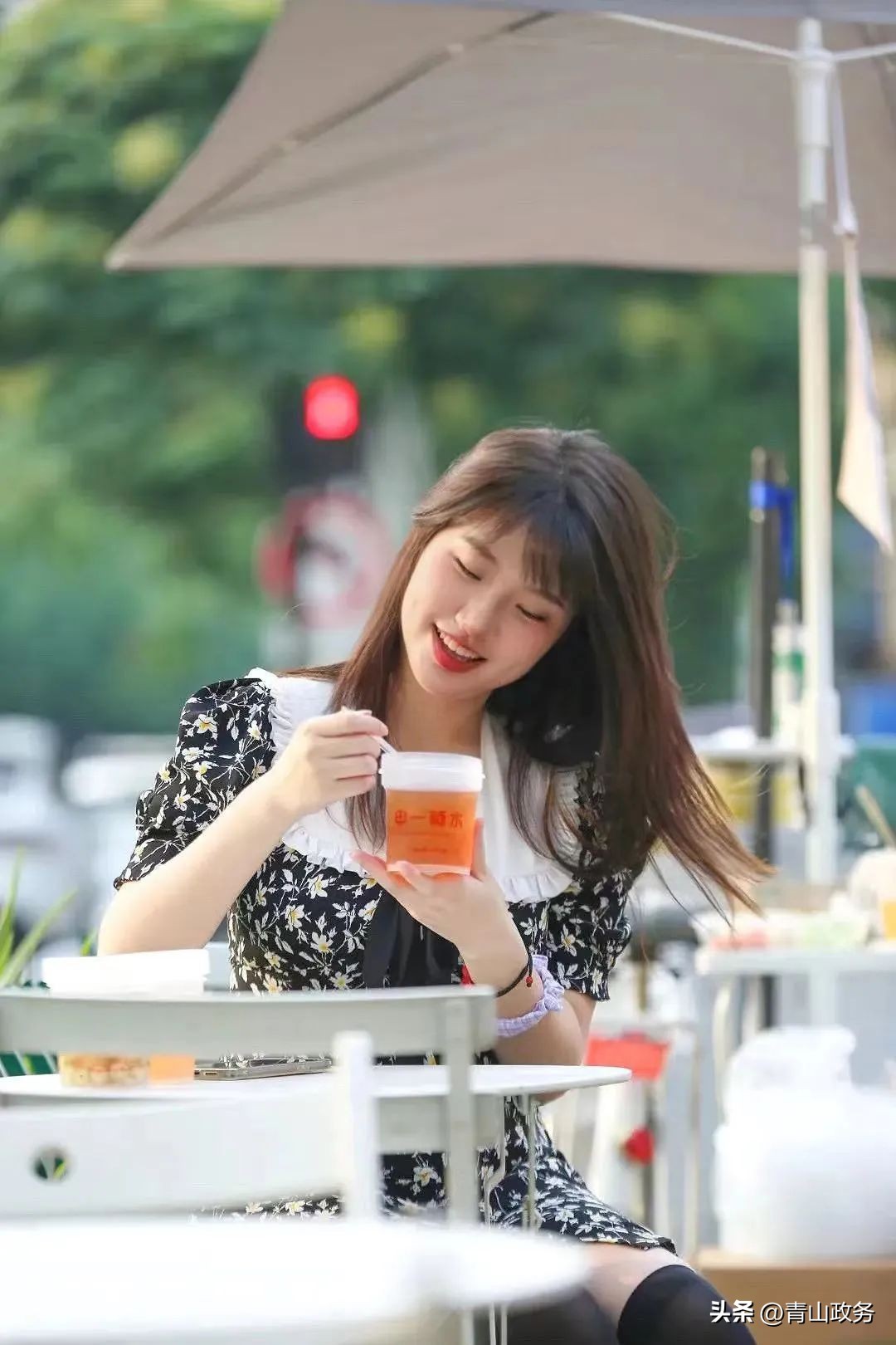 恩施美食街打卡推荐,打卡恩施大峡谷一炷香