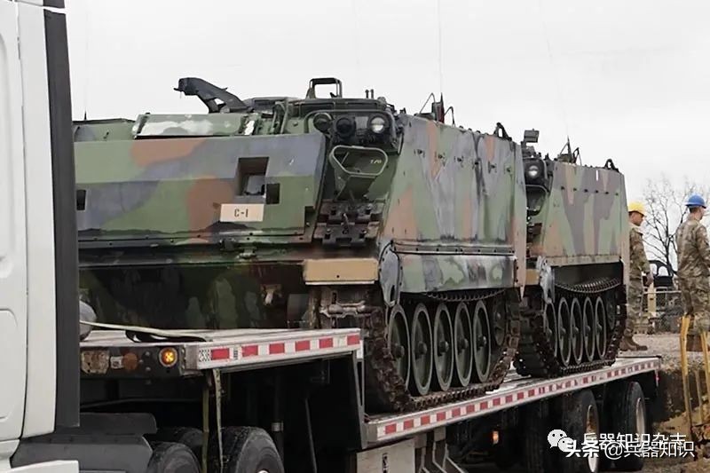 援助乌克兰装甲车,丹麦援助乌克兰装甲车