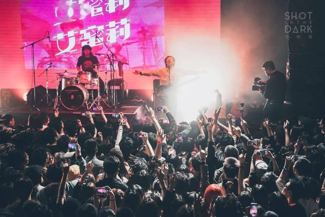 新浪娱乐对话ONEOKROCK:还想来中国第三第四次