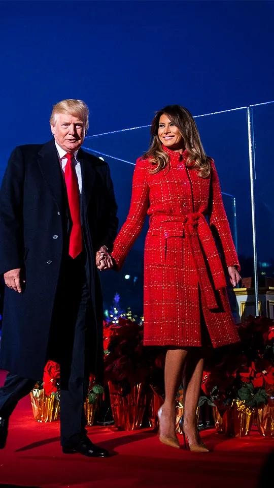 文在寅夫人奢侈品,韩国文在寅夫人42套大衣图片