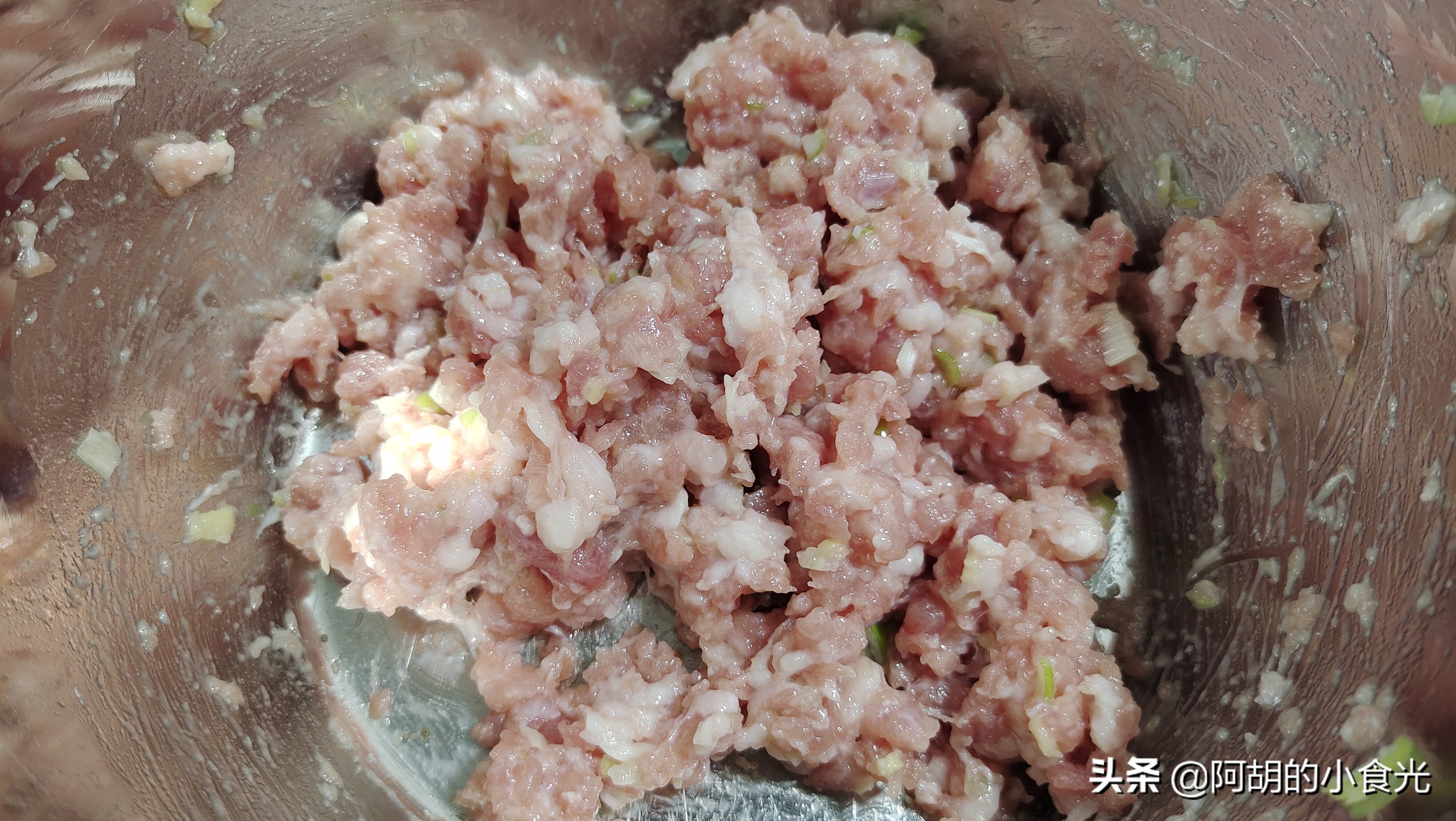 梅菜扣肉米饭怎么做好吃,下饭神器梅干菜扣肉