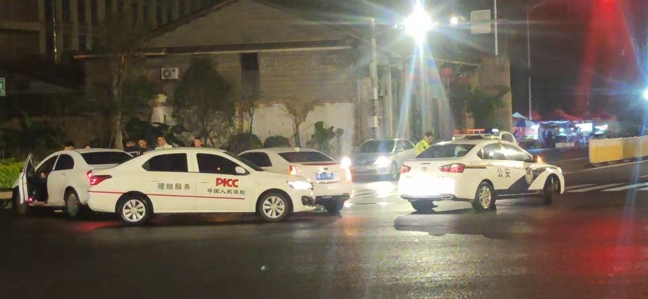 比亚迪被撞了怎么处理,比亚迪被撞对方全责怎么处理