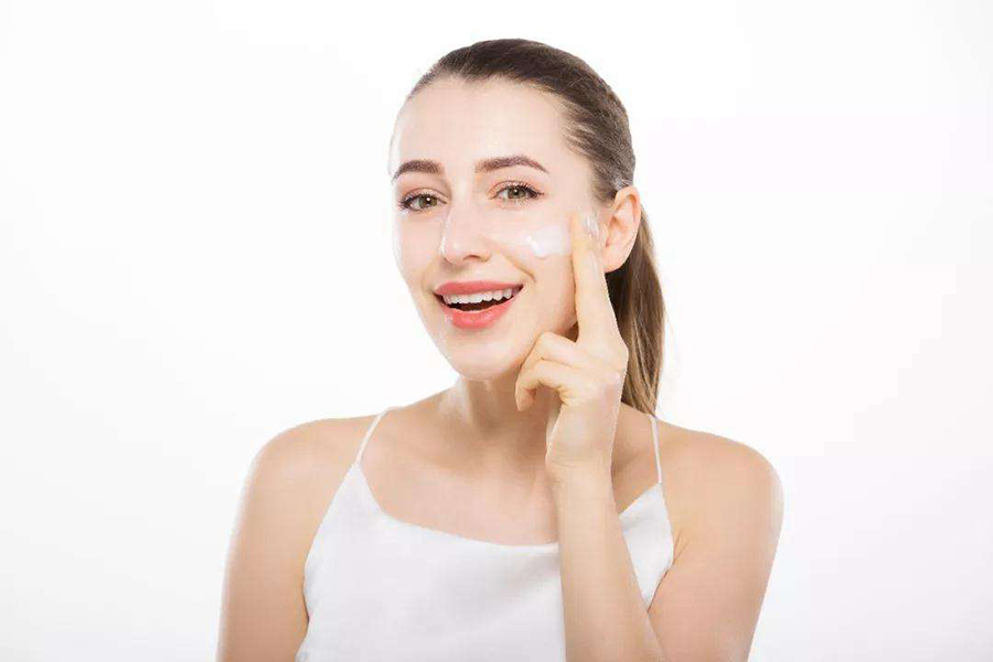 水乳的正确使用方法和技巧,水乳正确使用方法和时间