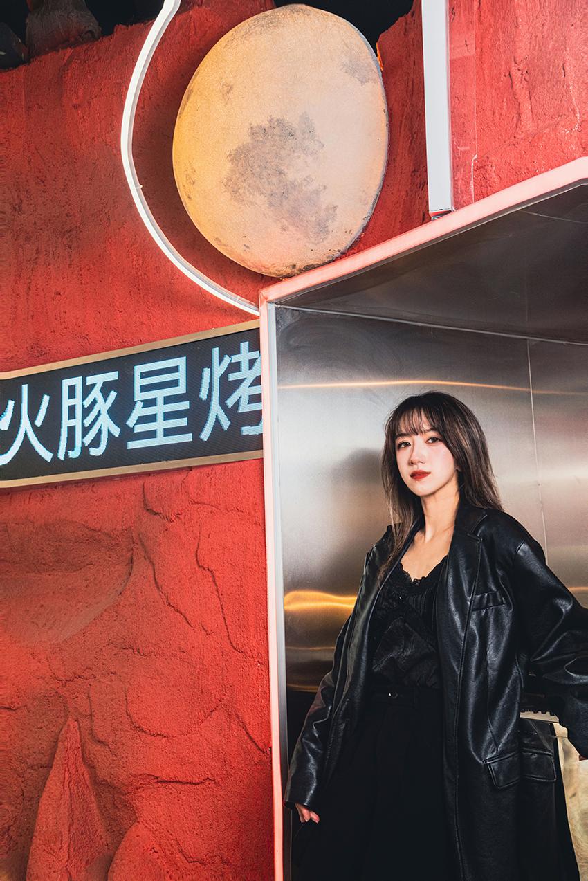 在太空中吃烤肉,上海太空舱烤肉