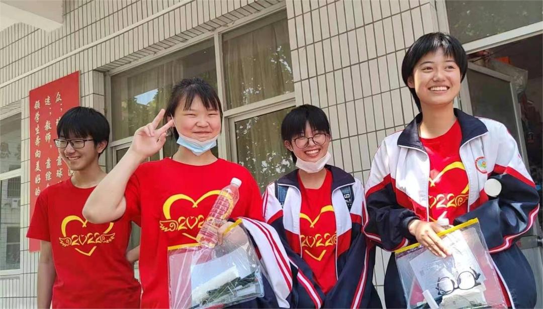 妹妹北大，哥哥211！河北“学霸”兄妹：小镇做题家是走出去的一条路