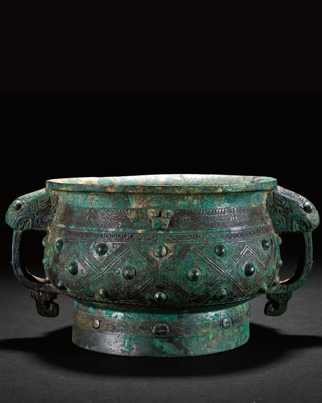 保利香港拍卖2022秋拍瓷器,中国古董香港保利拍卖前十