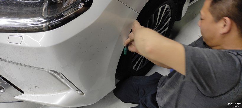 雷克萨斯lx570巅峰限量版越野改装,雷克萨斯LX570内饰改装套件