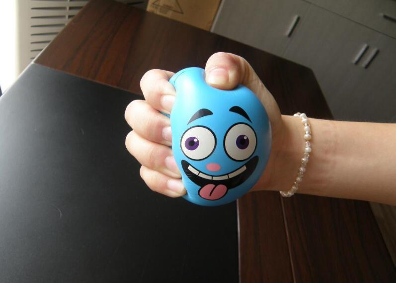 我和女儿在新加坡被毁三观，售货员：“这里是新加坡，不是中国”