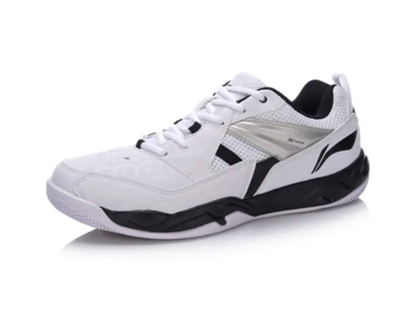 性价比高的羽毛球鞋推荐,性能和颜值并存的羽毛球鞋