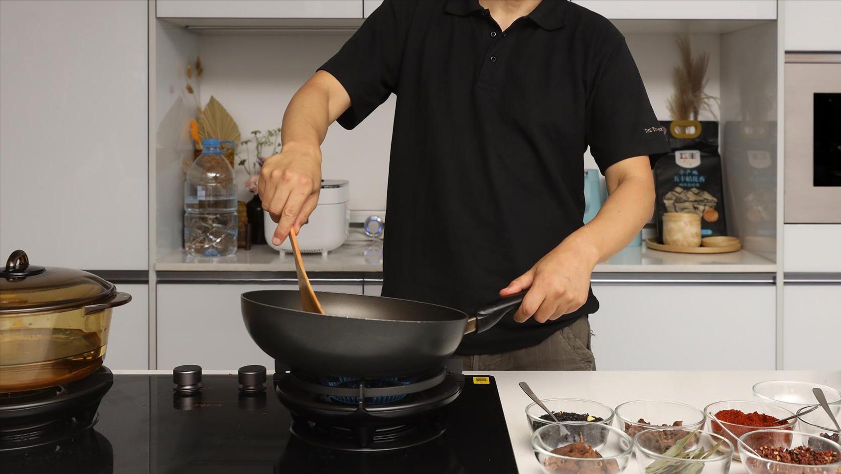 泛娱乐时代下，网络“吃播”文化的发展历程、发展因素有哪些？