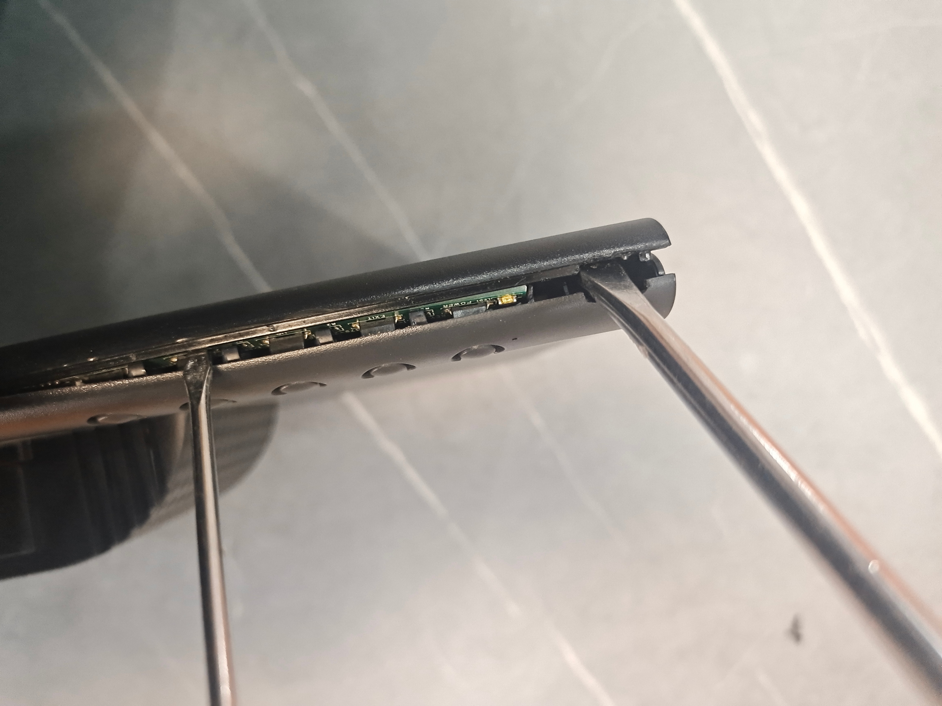 27寸显示器坏了怎么修,显示器常规问题修理