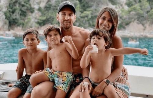 梅西34岁娇妻亮相惊艳众人，穿白色吊带越来越美，生三胎小腹平坦