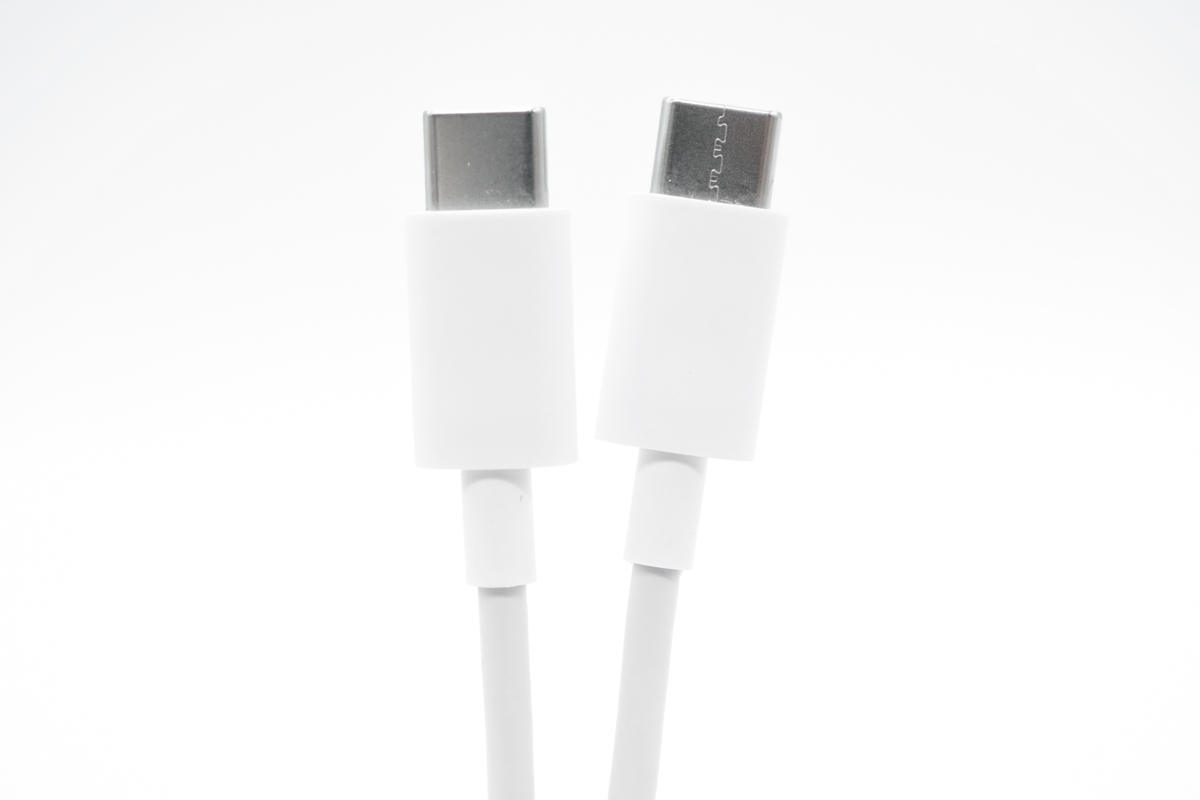 iphone14promax磁吸无线充电宝,iphone14promax带线无线磁吸充电宝