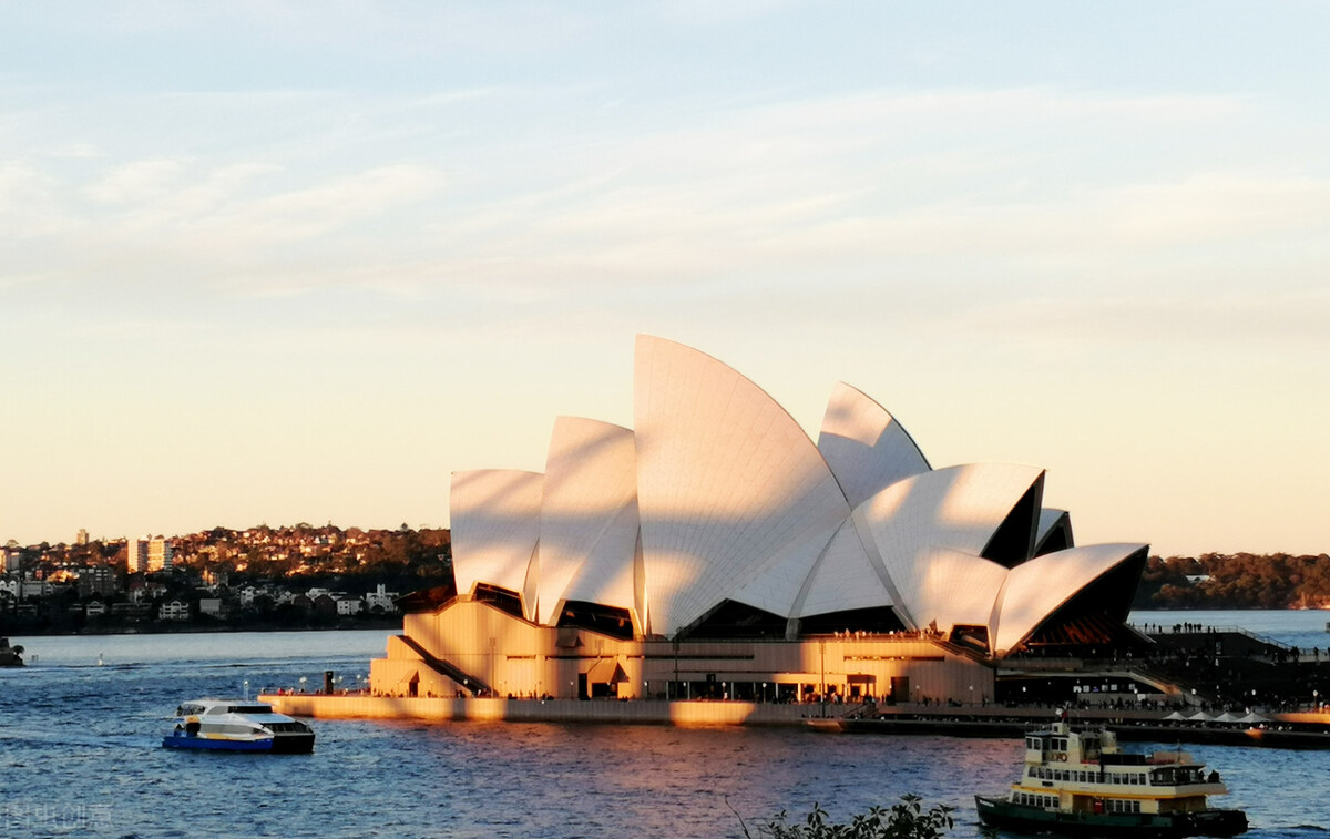 悉尼的真实历史,悉尼往事类型的文推荐