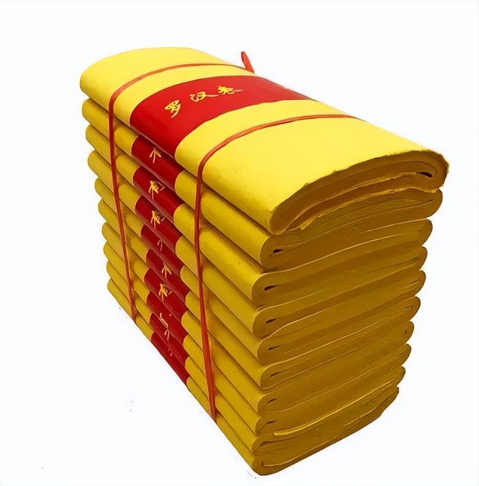 上坟烧冥币哪个面额大,烧冥币是封建迷信吗