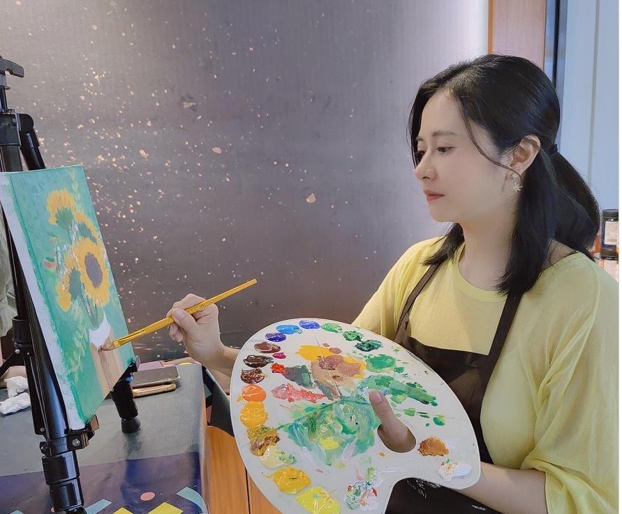 人比人气死人！这8位明星不但名气大，还个个“身怀绝技”