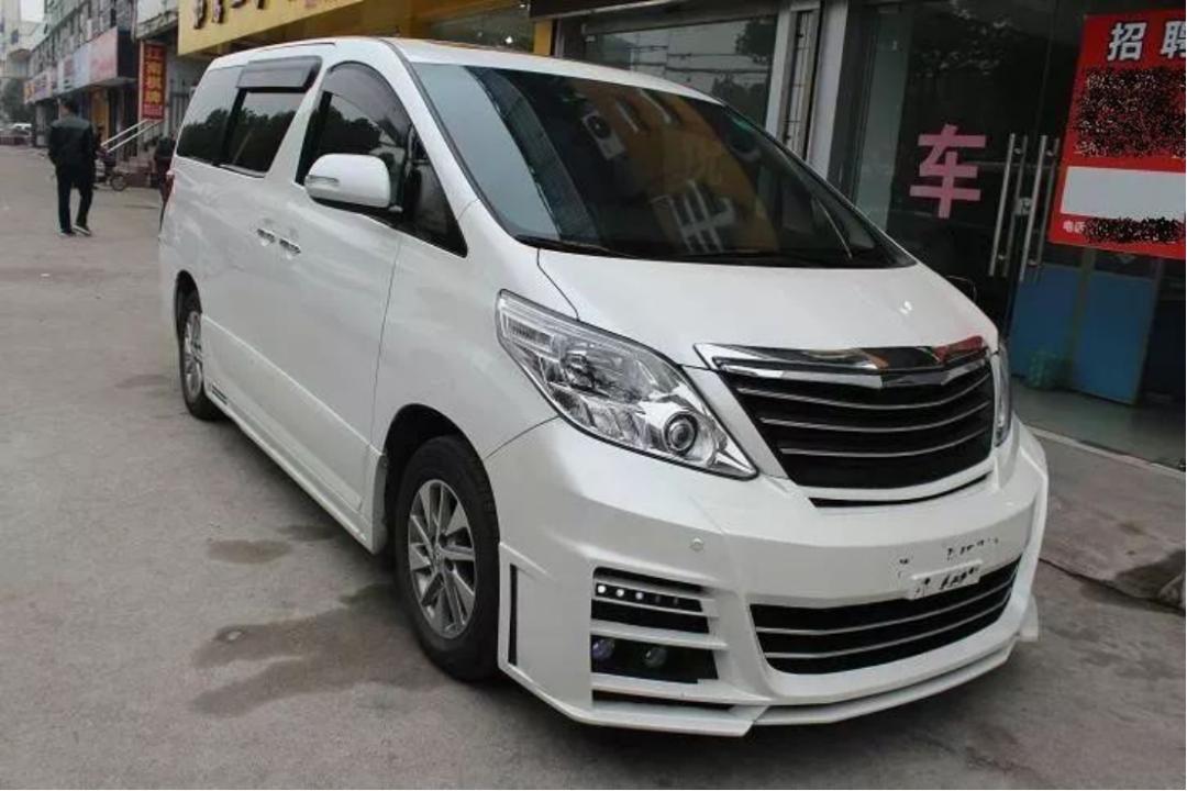 无意看到客人行车记录仪内的视频，我心想：坏了，惹上事了